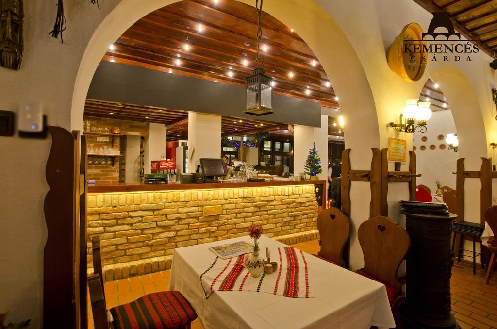 Kemences Csarda Es Panzio Hotel Hajdúszoboszló Eksteriør billede